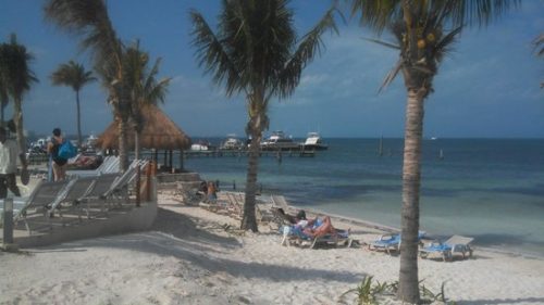 Cancun Bay Resort beach area