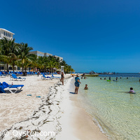 Occidental Costa Cancun beach