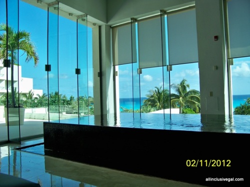 Live Aqua Cancun lobby view