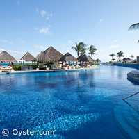 Paradisus Cancun main pool