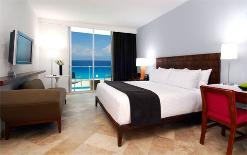 Krystal Grand Punta Cancun Altitude Deluxe room