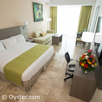 Krystal Cancun Club room