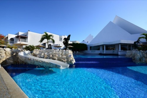 Sunset Marina Resort and Yacht Club pool