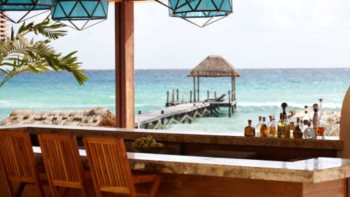 Viceroy Riviera Maya beachfront bar