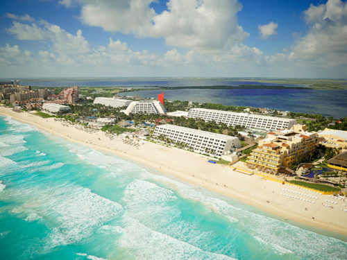 Grand Oasis Cancun aerial view