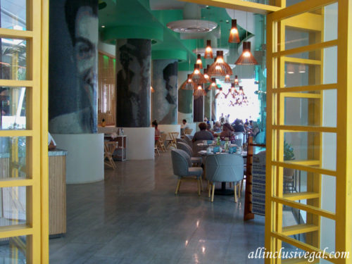 Live Aqua Beach Resort Cancun Siete restaurant
