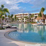 Main pool Secrets Akumal main pool