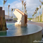 Fountain at the entrance Dreams Playa Mujeres entrance fountain