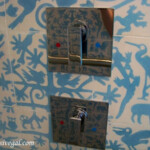 How to operate the showerhead and nozzle Hotel Xcaret Mexico shower