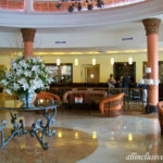 Colonial lobby bar Barcelo Maya Colonial lobby bar