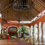 Colonial lobby Barcelo Maya Colonial lobby