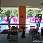 Seating at the Caribe lobby bar in the Maya Mall Barcelo Maya Caribe lobby bar seating