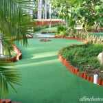 Mini-golf at the Caribe Barcelo Maya Caribe mini-golf