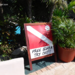 Enjoy a free scuba lesson in the main pool Iberostar Tucan/Quetzal scuba offering