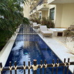 Swim-up terraces have a Jacuzzi